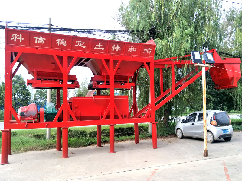 移動(dòng)式穩(wěn)定土拌合站設(shè)備在雨季生產(chǎn)該注意哪些？拌合站-廠家指導(dǎo)